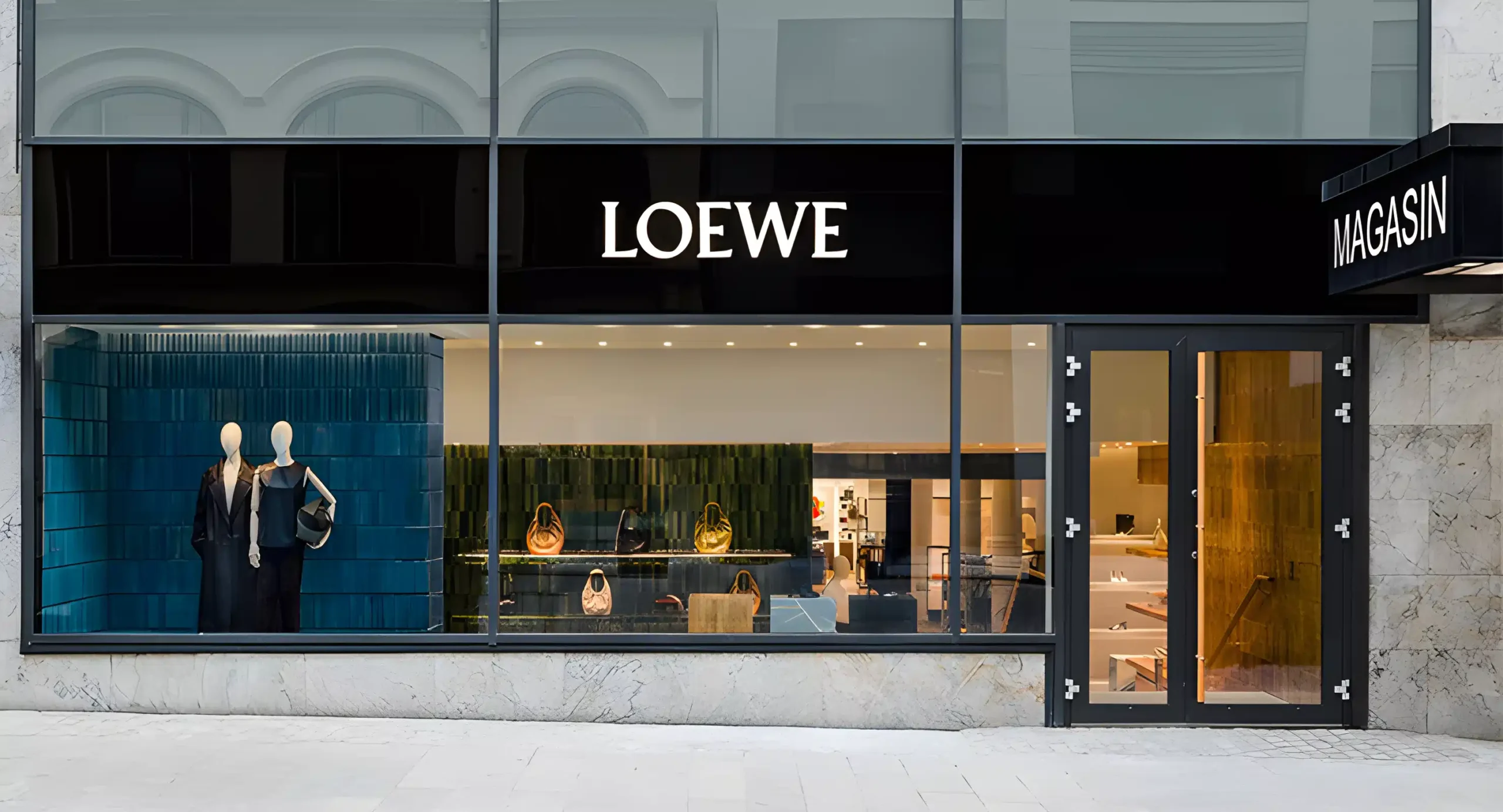 Banner 1 scaled - LOEWE Store United States