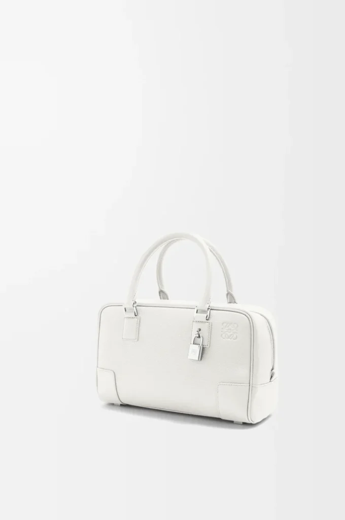 Amazona 23 bag in soft grained calfskin Soft White Amazona 23 bag in soft grained calfskin Soft White