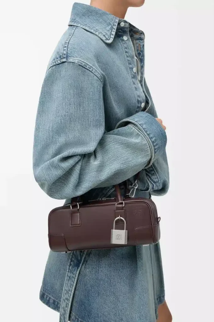 Amazona 23 cropped bag in shiny calfskin Dark Chestnut Amazona 23 cropped bag in shiny calfskin Dark Chestnut