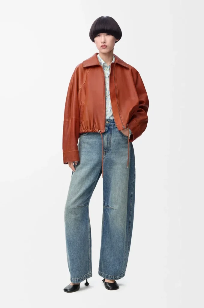 Anagram barrel jeans in denim Washed Denim Anagram barrel jeans in denim Washed Denim