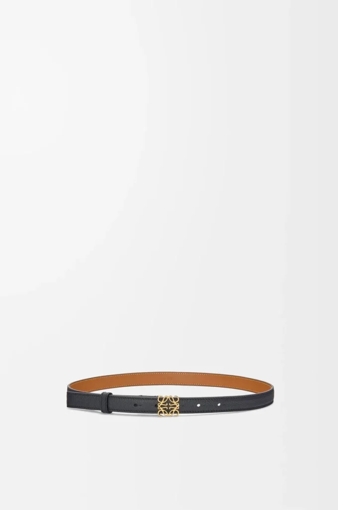 Anagram belt in pebble grain calfskin Black/Gold Anagram belt in pebble grain calfskin Black/Gold