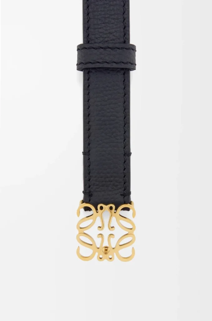 Anagram belt in pebble grain calfskin Black/Gold Anagram belt in pebble grain calfskin Black/Gold
