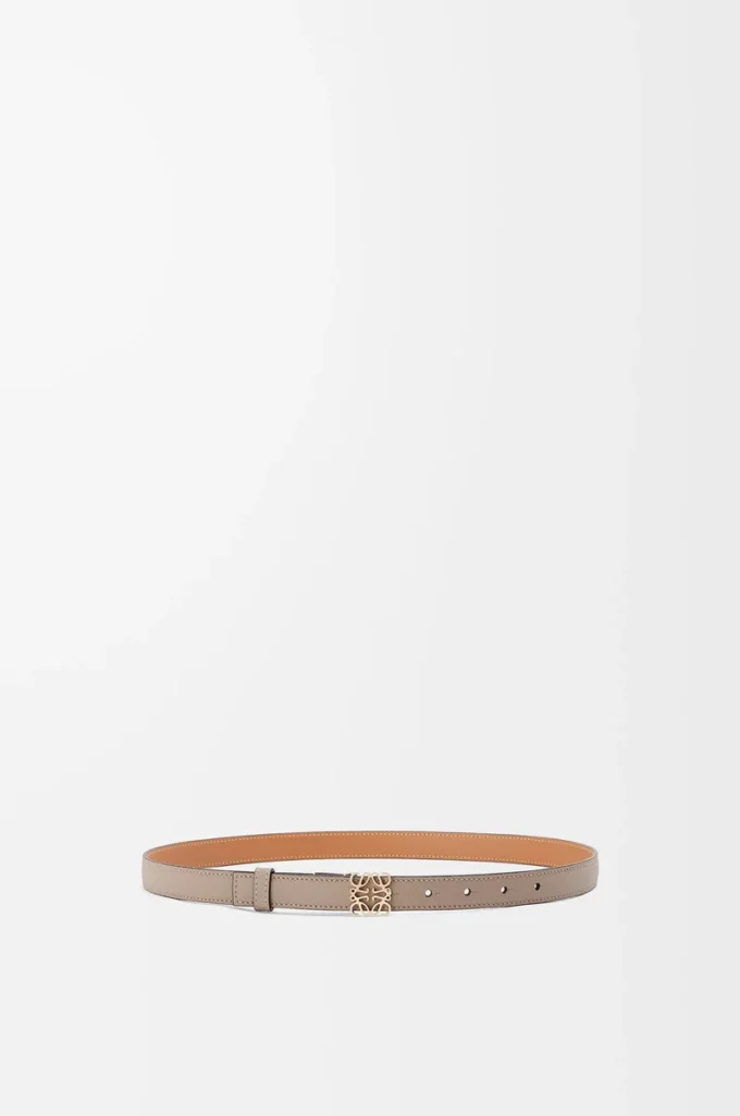 Anagram belt in pebble grain calfskin Sand/Gold Anagram belt in pebble grain calfskin Sand/Gold