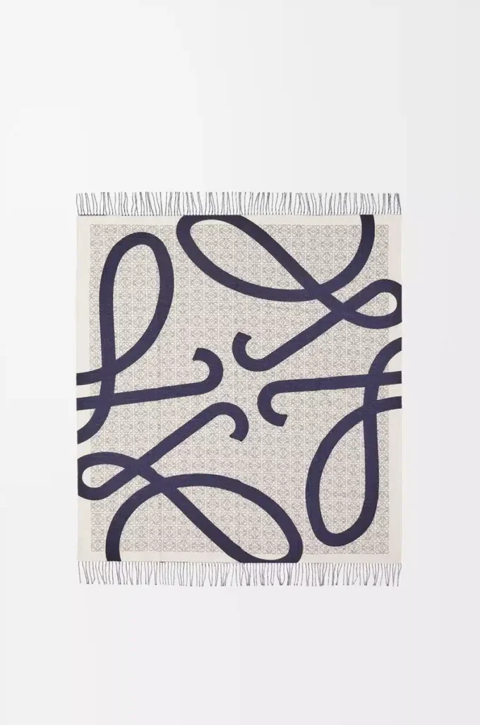 Anagram blanket in wool Navy Blue Anagram blanket in wool Navy Blue