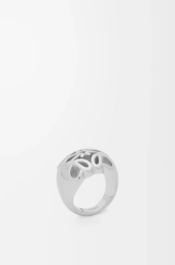 Anagram Bombé signet ring in sterling silver Silver Anagram Bombé signet ring in sterling silver Silver