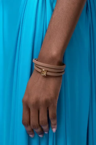 Anagram Bombé twist bracelet in calfskin Cocoa