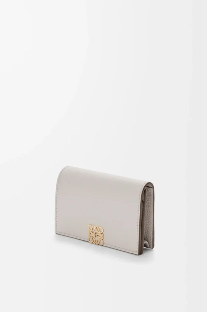 Anagram business cardholder in pebble grained calfskin Light Ghost Grey Anagram business cardholder in pebble grained calfskin Light Ghost Grey