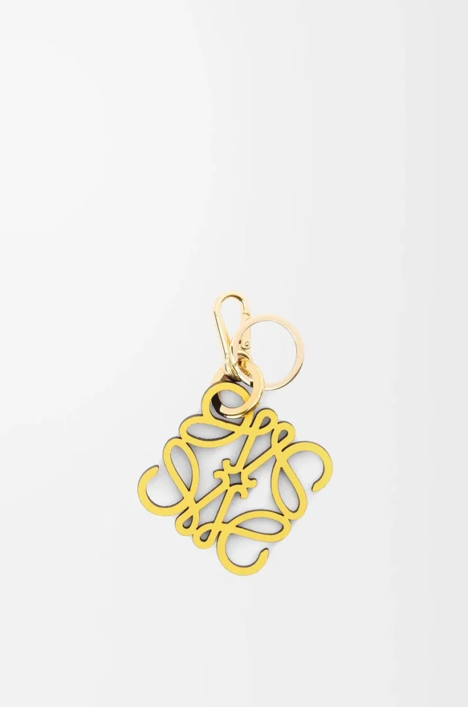 Anagram charm in calfskin Yellow/Gold Anagram charm in calfskin Yellow/Gold