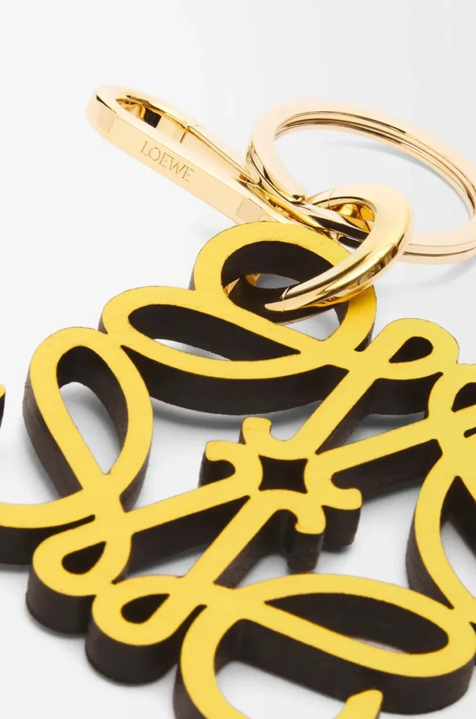 Anagram charm in calfskin Yellow/Gold Anagram charm in calfskin Yellow/Gold