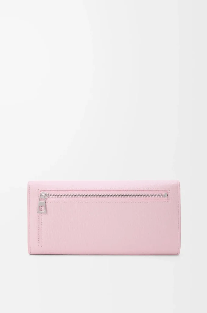 Anagram continental wallet in pebble grained calfskin Blossom
