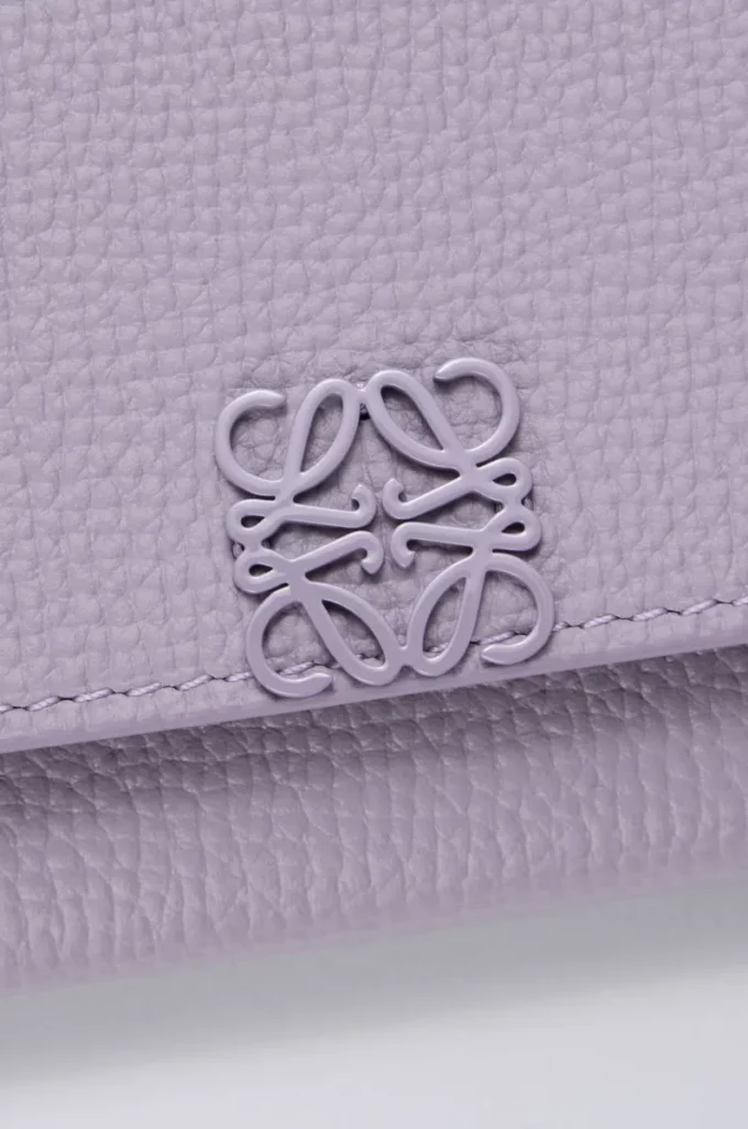 Anagram continental wallet in pebble grained calfskin Dirty Mauve Anagram continental wallet in pebble grained calfskin Dirty Mauve