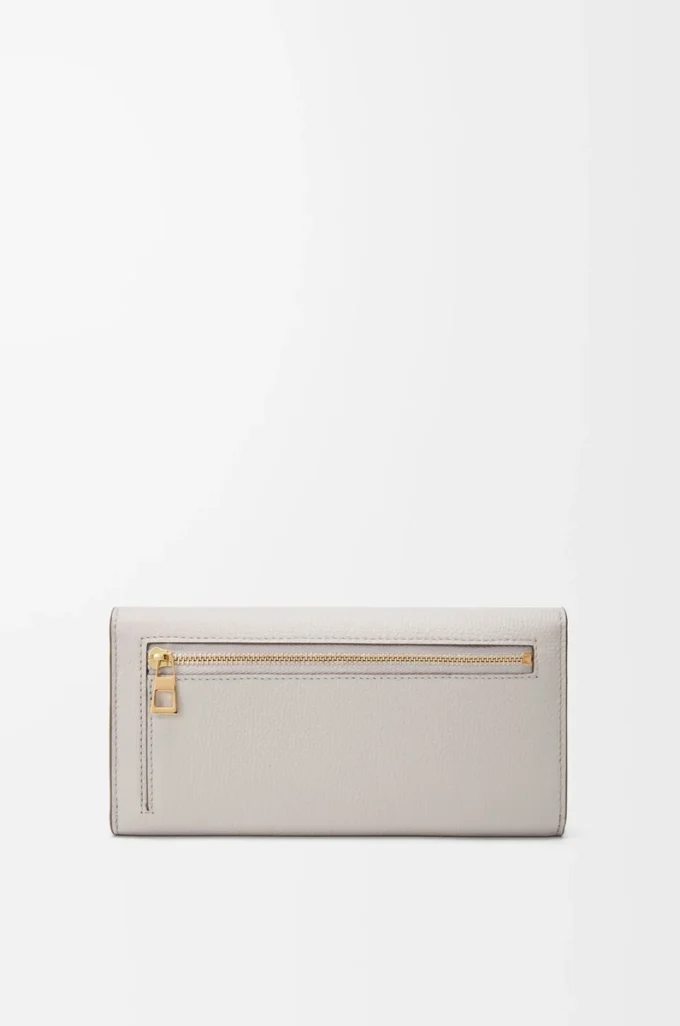 Anagram continental wallet in pebble grained calfskin Light Ghost Grey Anagram continental wallet in pebble grained calfskin Light Ghost Grey