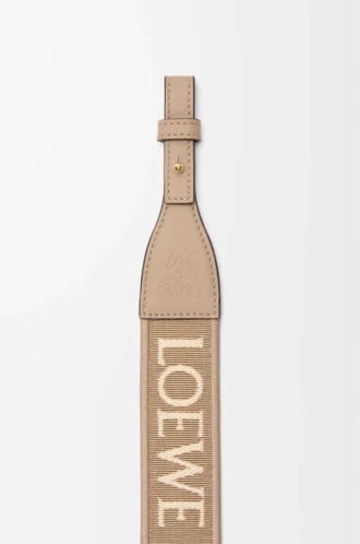 Anagram loop strap in jacquard and calfskin Sand