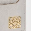 Anagram plain cardholder in pebble grained calfskin Light Ghost Grey Anagram plain cardholder in pebble grained calfskin Light Ghost Grey