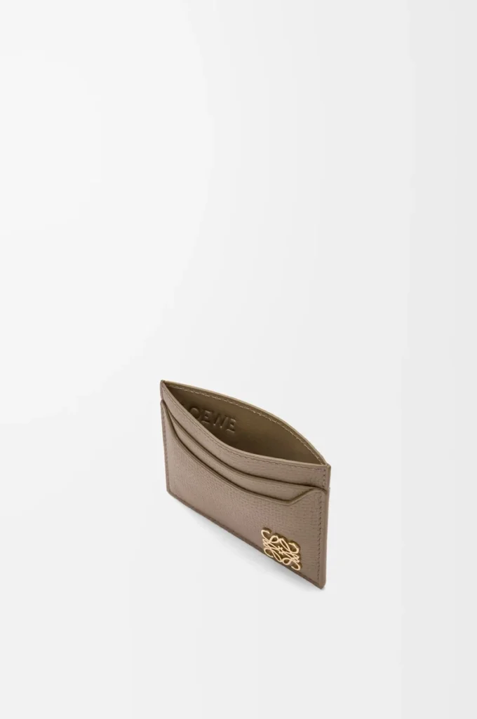 Anagram plain cardholder in pebble grained calfskin Taupe Anagram plain cardholder in pebble grained calfskin Taupe