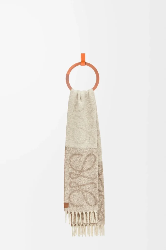 Anagram scarf in alpaca and wool Beige/White Anagram scarf in alpaca and wool Beige/White