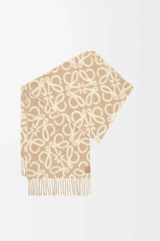 Anagram scarf in alpaca and wool blend Beige/White Anagram scarf in alpaca and wool blend Beige/White