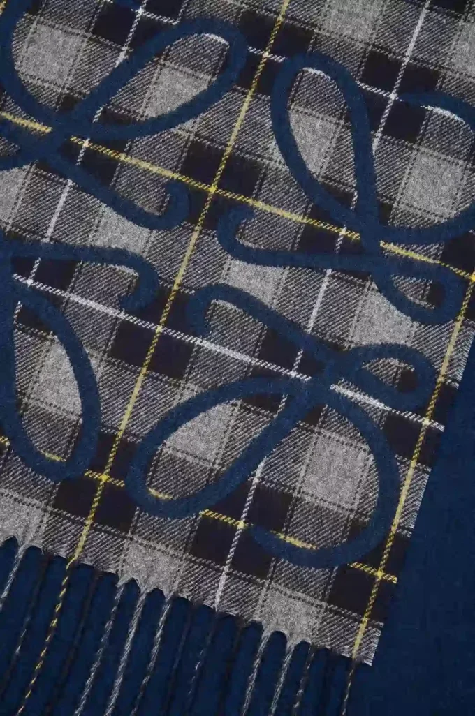 Anagram scarf in silk and cashmere Navy/Anthracite/Navy