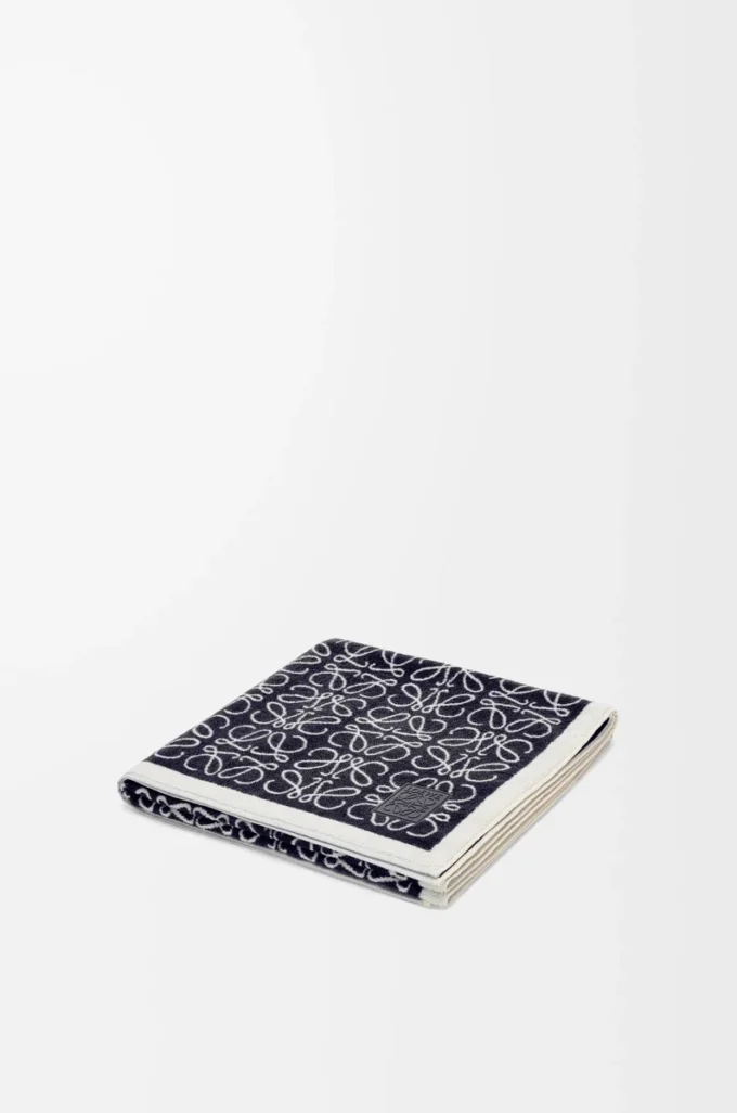 Anagram towel in cotton Navy Blue Anagram towel in cotton Navy Blue
