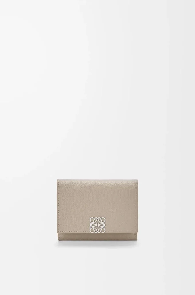 Anagram trifold wallet in pebble grained calfskin Clay