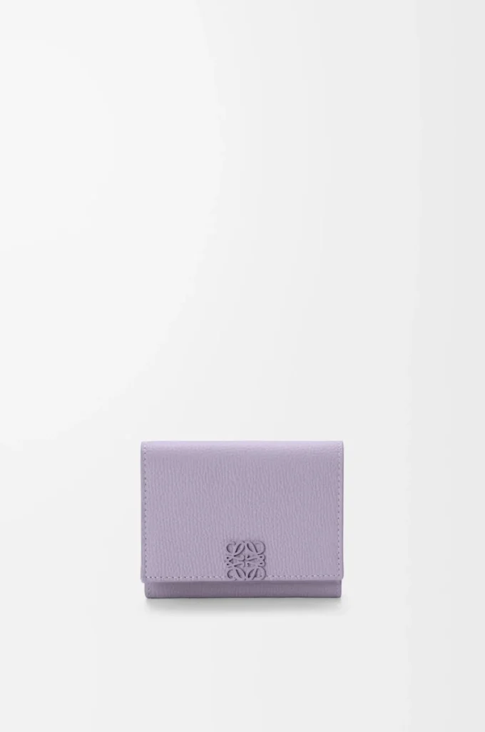 Anagram trifold wallet in pebble grained calfskin Dirty Mauve Anagram trifold wallet in pebble grained calfskin Dirty Mauve