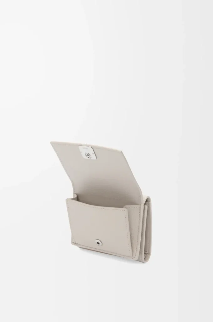 Anagram trifold wallet in pebble grained calfskin Light Ghost Anagram trifold wallet in pebble grained calfskin Light Ghost