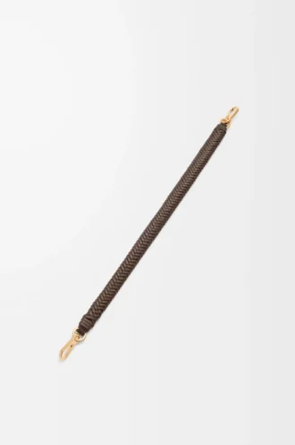 Arrow short strap in classic calfskin Chocolate