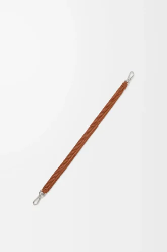 Arrow short strap in classic calfskin Squirrel