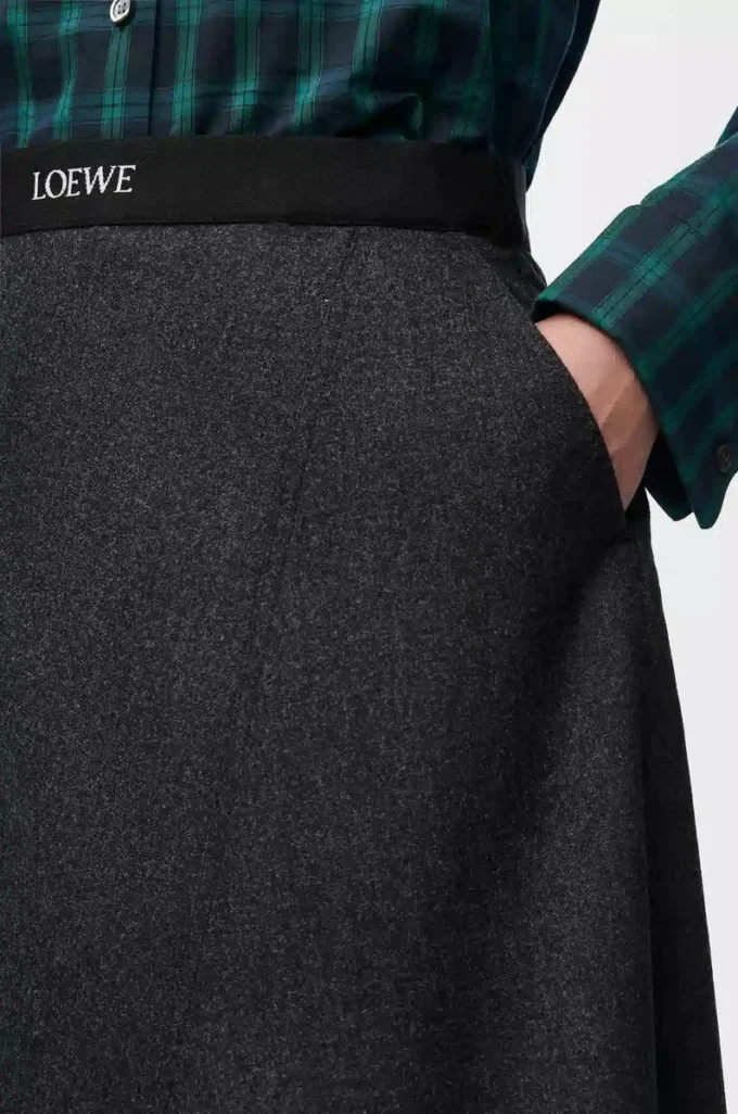 Asymmetric skirt in wool and cashmere Charcoal Melange Asymmetric skirt in wool and cashmere Charcoal Melange