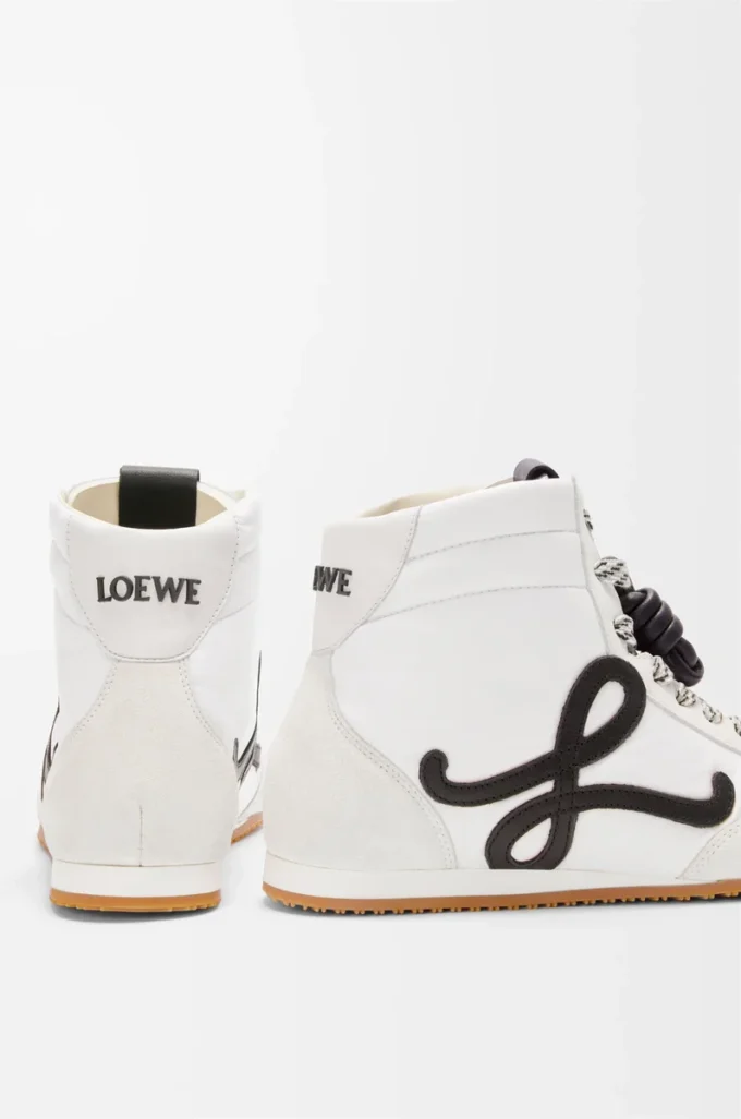 Ballet Runner 2.0 high-top in nylon and calfskin White/Black Ballet Runner 2.0 high-top in nylon and calfskin White/Black