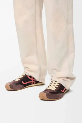 Ballet Runner 2.0 in nylon and calfskin Chocolate/Coral/Yellow