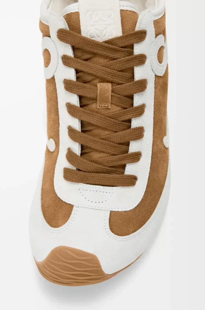 Ballet Runner 2.0 in suede and shearling Tan/White Ballet Runner 2.0 in suede and shearling Tan/White