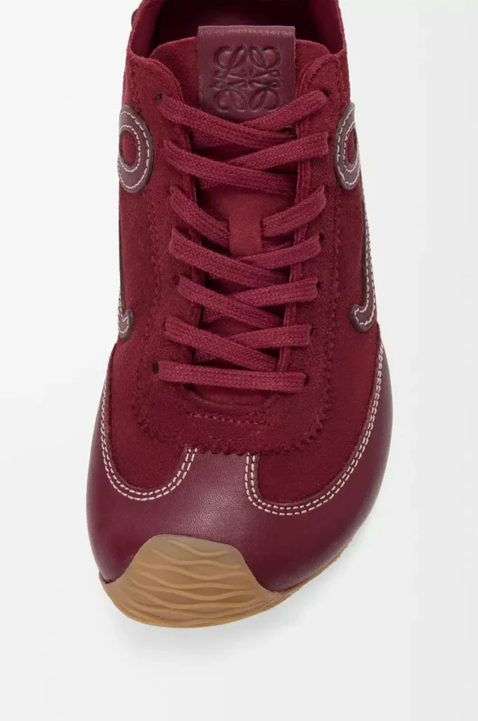 Ballet Runner 2.0 unlined in deerskin and vegetable-tanned calfskin Burgundy