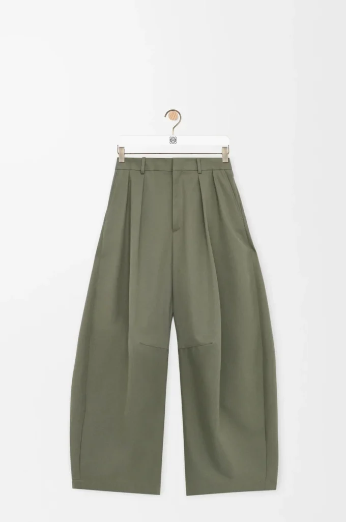 Barrel trousers in cotton and silk Khaki Green Barrel trousers in cotton and silk Khaki Green