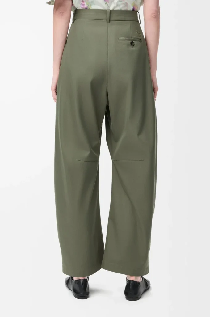 Barrel trousers in cotton and silk Khaki Green Barrel trousers in cotton and silk Khaki Green
