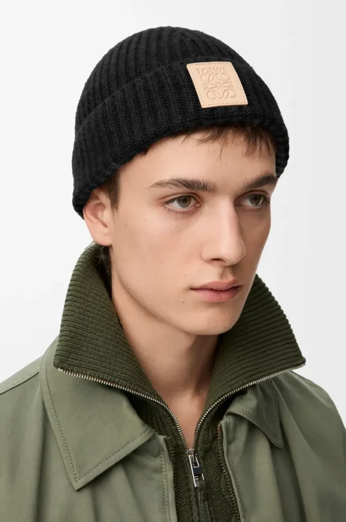 Beanie in cashmere Black Beanie in cashmere Black