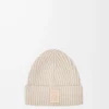 Beanie in cashmere Light Beige Beanie in cashmere Light Beige