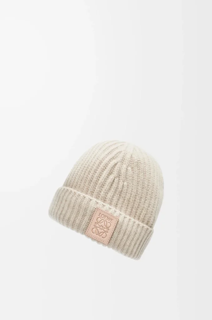 Beanie in cashmere Light Beige Beanie in cashmere Light Beige