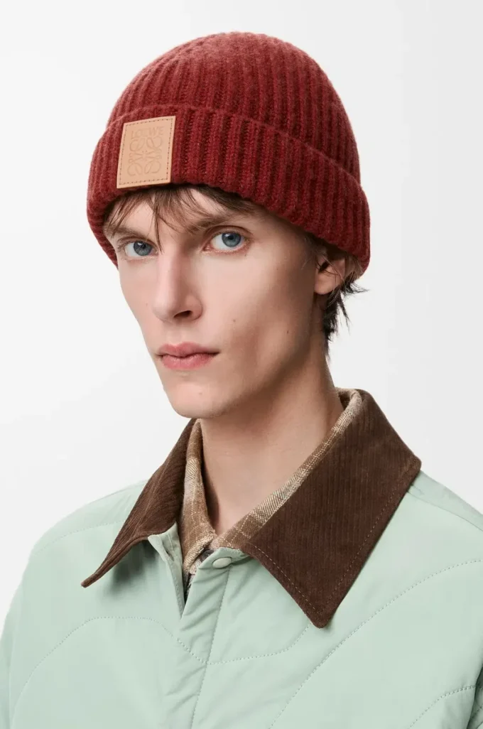 Beanie in cashmere Mahogany