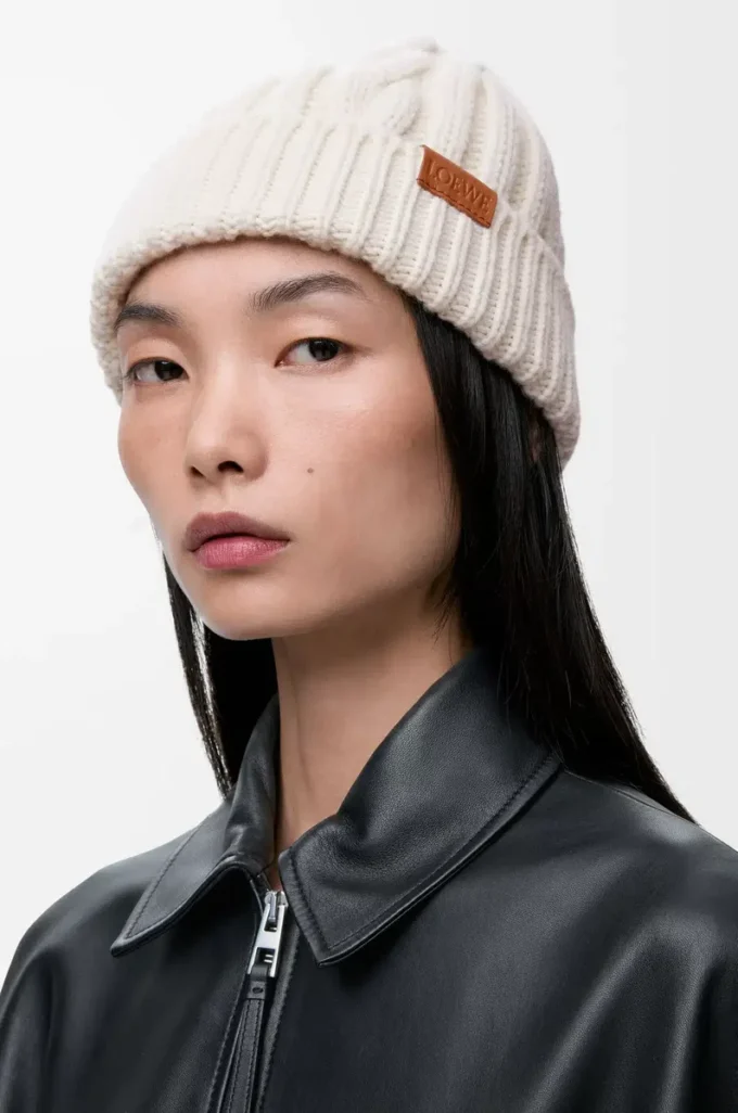 Beanie in wool Ecru Beanie in wool Ecru