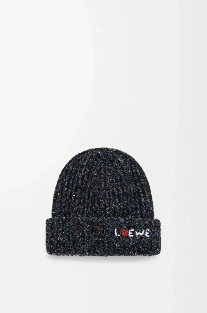 Beanie in wool, silk and alpaca blend Black Melange Beanie in wool, silk and alpaca blend Black Melange