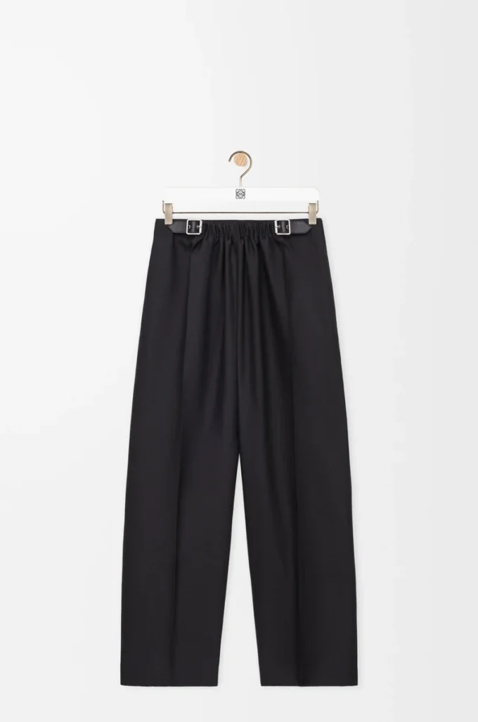 Belted trousers in wool and silk Black