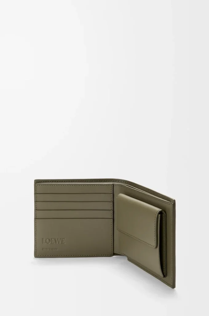 Bifold coin wallet in satin calfskin Khaki Green Bifold coin wallet in satin calfskin Khaki Green