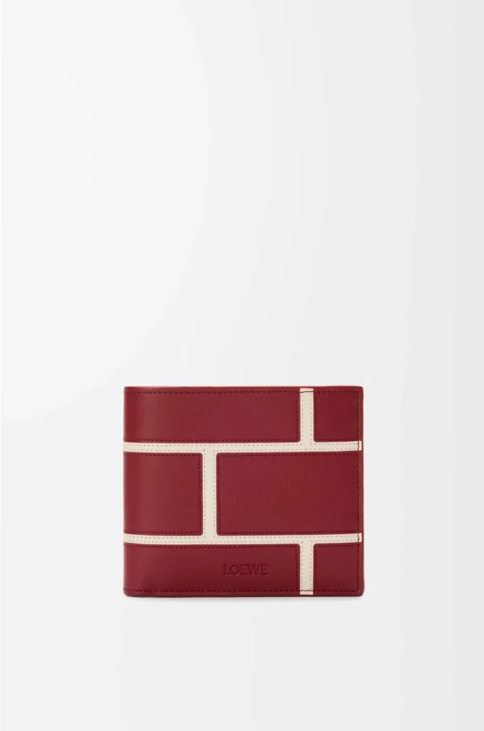 Bifold wallet in classic calfskin Burnt Red Bifold wallet in classic calfskin Burnt Red
