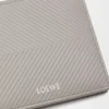 Bifold wallet in textured classic calfskin Shell Grey Bifold wallet in textured classic calfskin Shell Grey