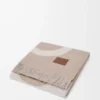 Blanket in wool and cashmere Beige/Ecru Blanket in wool and cashmere Beige/Ecru