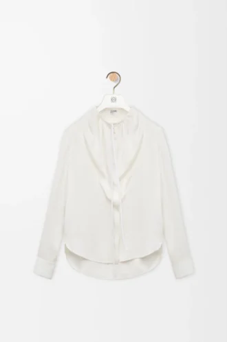 Blouse in silk White