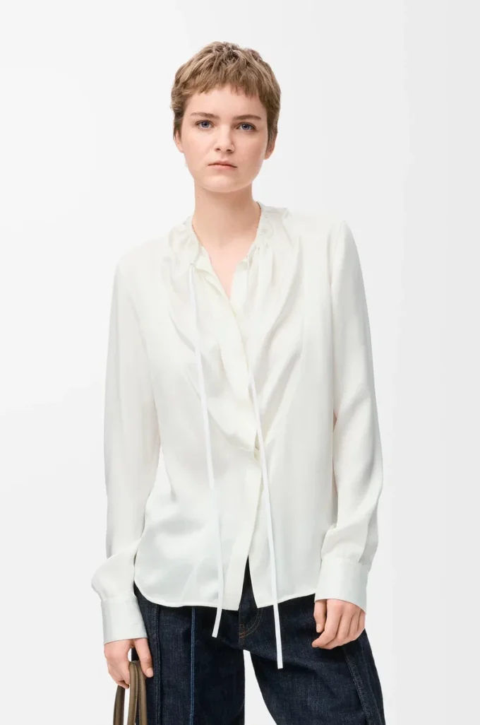 Blouse in silk White Blouse in silk White