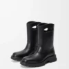 Bobby boot in vegetable-tanned calfskin Black