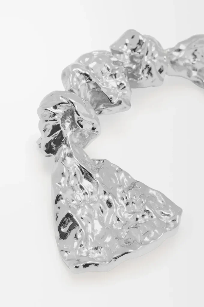 BoWED Tie brooch in sterling silver Silver